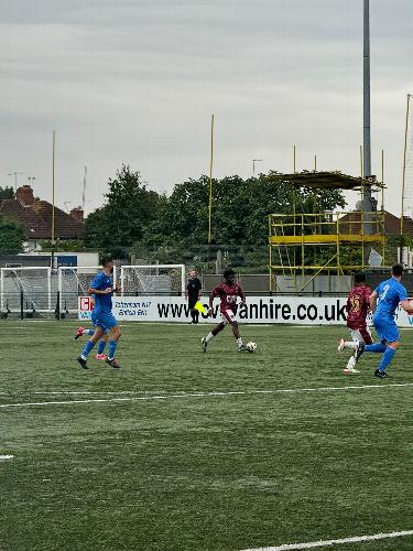 Match Report : NW London 0-3 Basildon Town Match report from Thurlow Nunn Division 1 South fixture between NW London & Basildon Town. NW London were looking to end a 3 match losing streak as they hosted the Essex based opposition. 